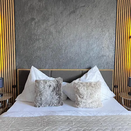 4 Season シャレー *